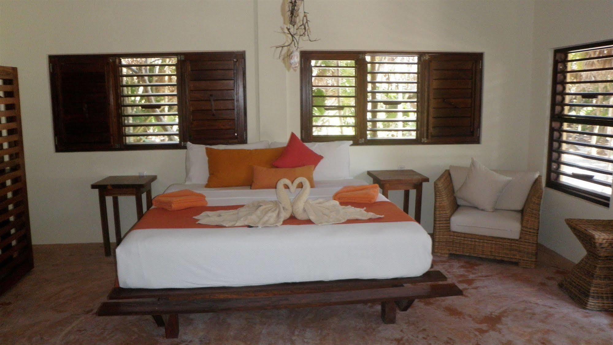 Sol Caribe Hotel Punta Allen Ngoại thất bức ảnh